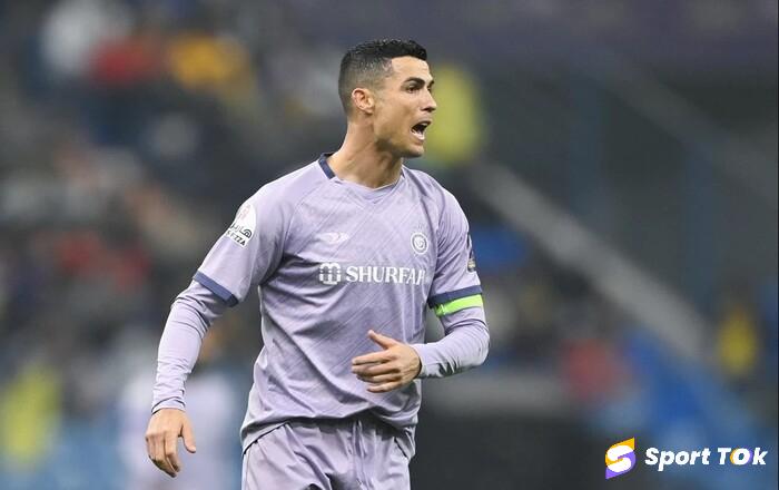Ronaldo top 10 tiền đạo hay nhất thế giới