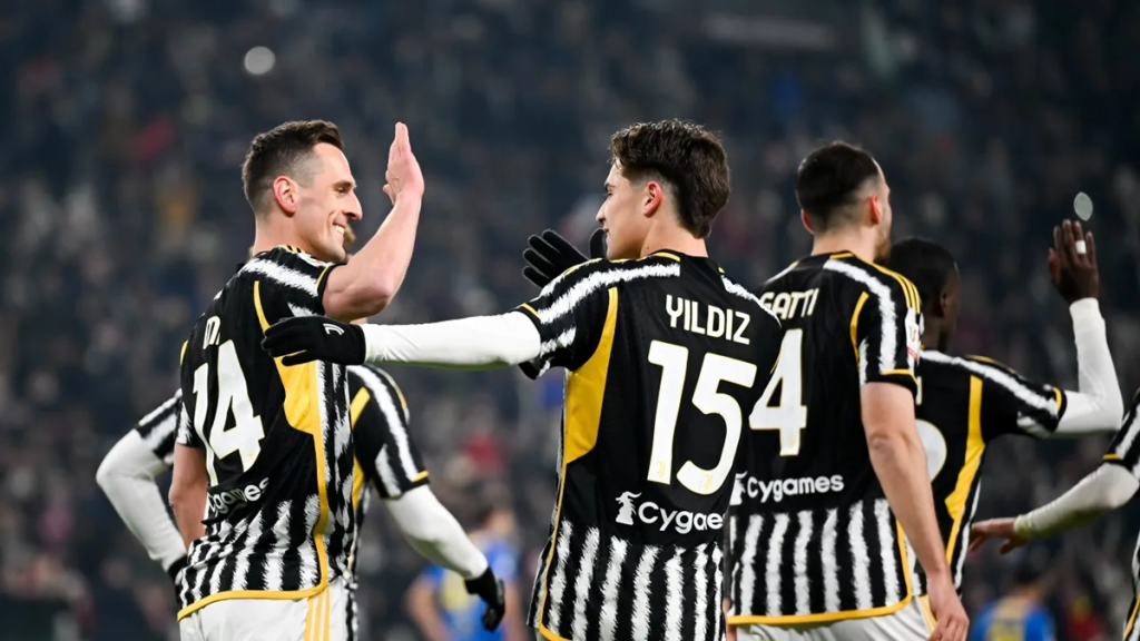  Juventus hoàn toàn tự tin với chiến thắng dễ dàng trên sân khách