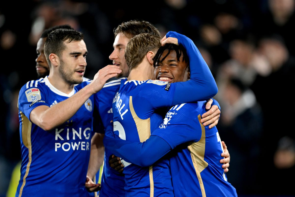 Leicester City chiến thắng dễ dàng để tiếp tục thống trị Championship