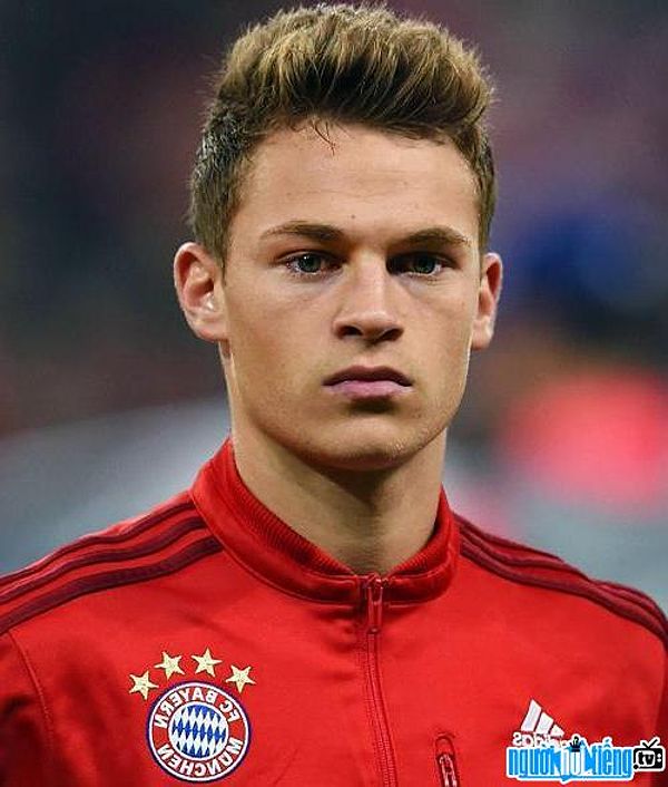 Chân dung cầu thủ bóng đá Joshua Kimmich